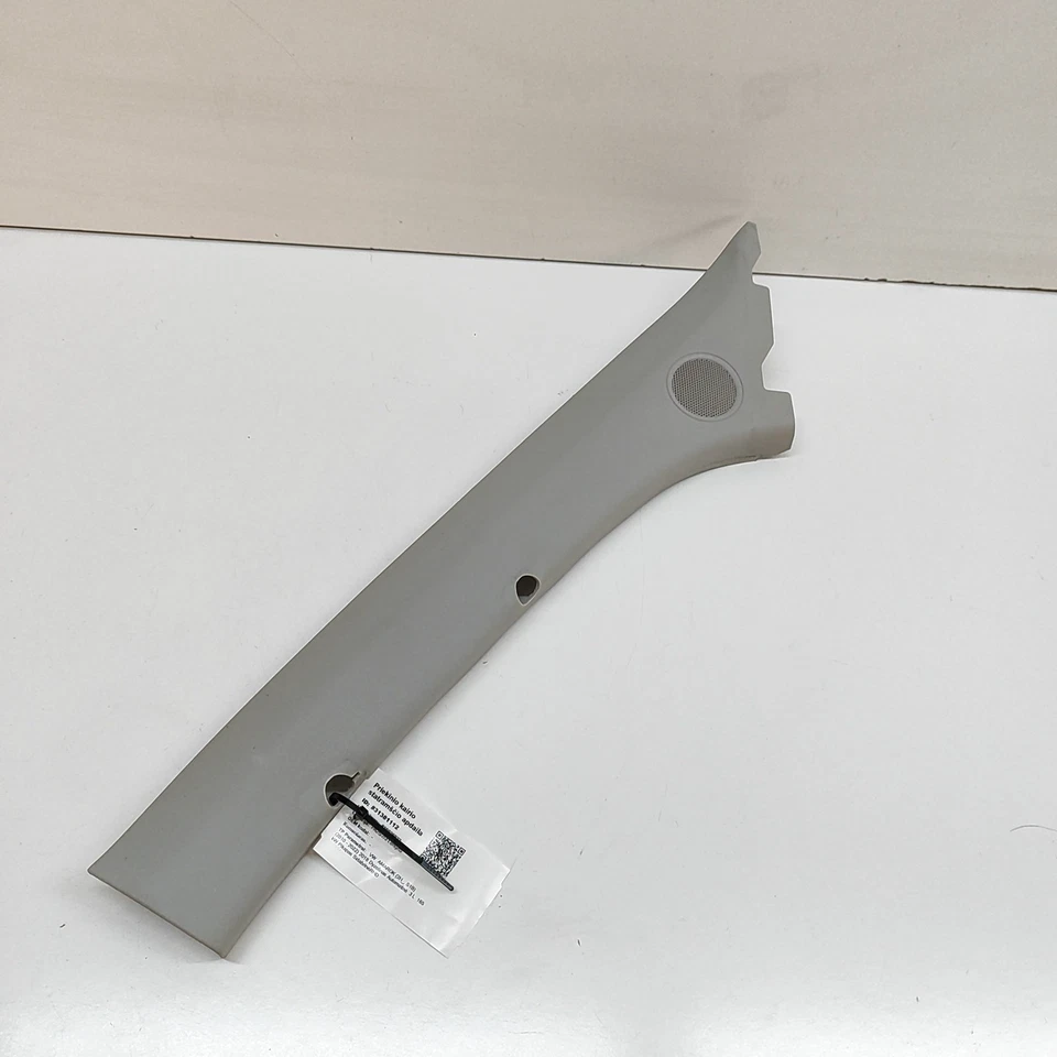 Volkswagen AMAROK 2H Front Left A Pillar Trim 2H2867233D 2018 31381112 - image 2 of 4