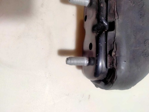 Transmission Mount 15880685 for 2006-2011 Chevrolet Impala 3.5L 3.9L - Picture 3 of 5