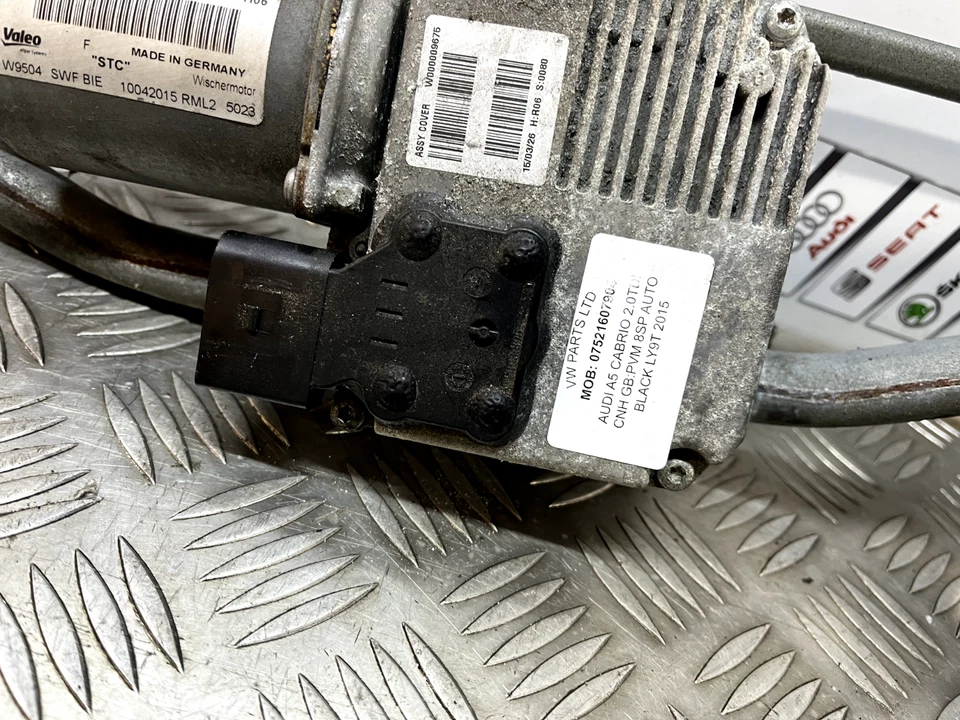 AUDI A5 CONVERTIBLE MK1 FRONT WINDOW WIPER MOTOR W/LINKAGE 8F2955119 2011-2016 - Image 4 of 4