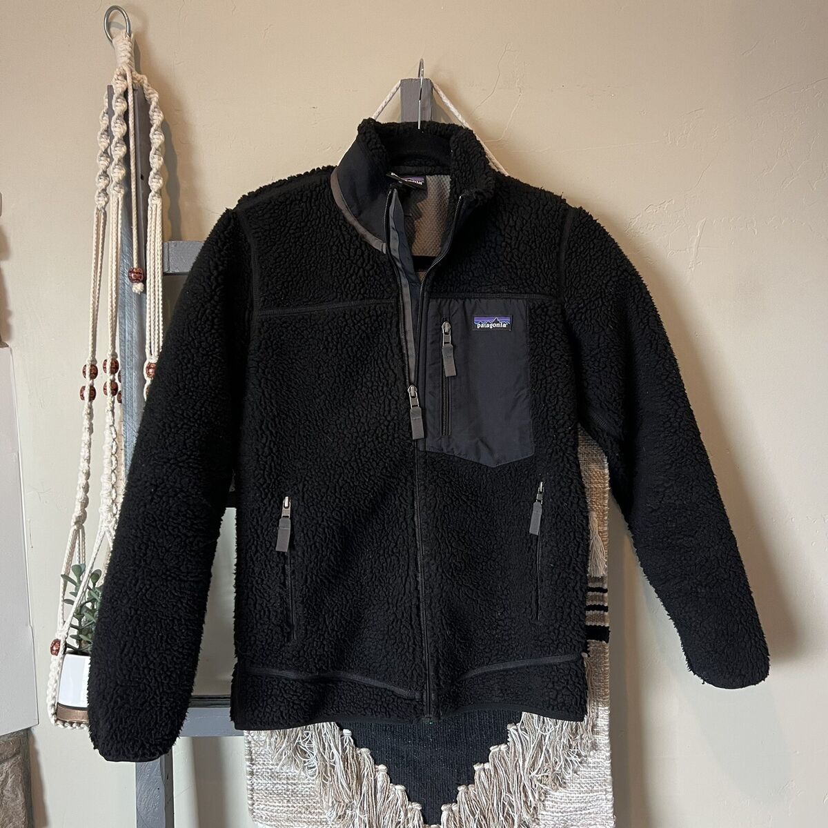 Patagonia Women's Classic Retro-X Fleece Jacket Size XS Patagonia Women's Classic Retro-X Fleece Jacket Size XS