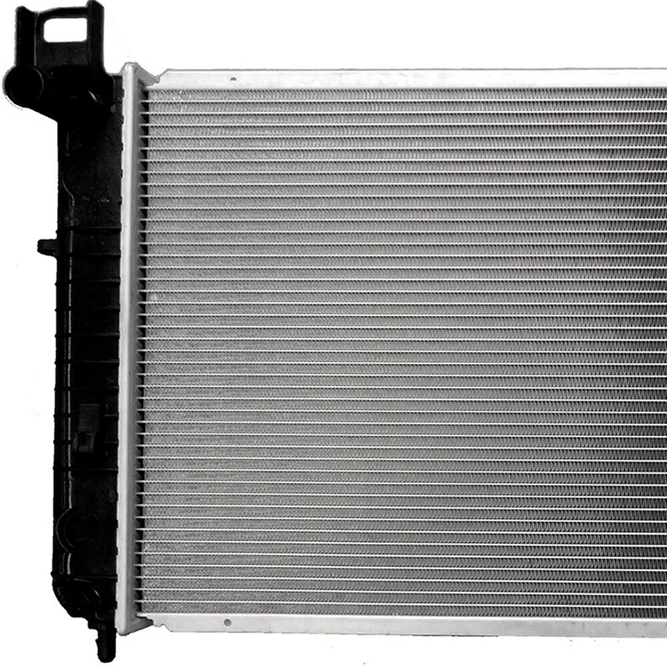 Radiator and Cooling Fan Assembly Fit for 2007 2008 2009-2014 Chevrolet Tahoe Foto 4 de 4