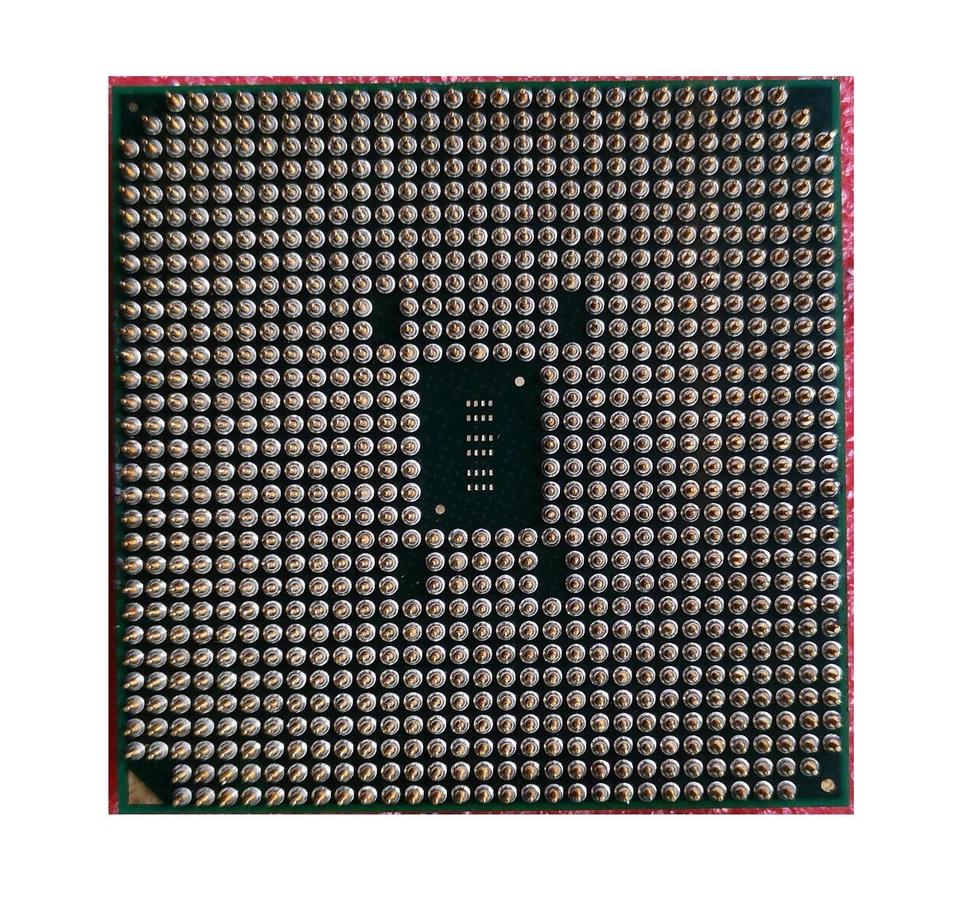 AMD Athlon II X4 641 AD641XWNZ43GX 2.8GHz 4M Quad Core Socket FM1CPU Processor - Image 2 of 2