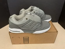 New! Mens DVS Tycho Grey/Grey/White Skateboard Shoes. Size 9. Awesome Shoes!