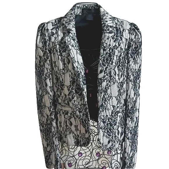 NUEVO Blazer Chaqueta Ajustada Kardashian Colección Negro Encaje y Desnudo Talla S/XS Bolsillos Foto 2 de 4