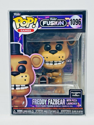 Funko Pop! Fusion - FNAF - Freddy Fazbear w/ Pizza Launcher #1096 w/Protector