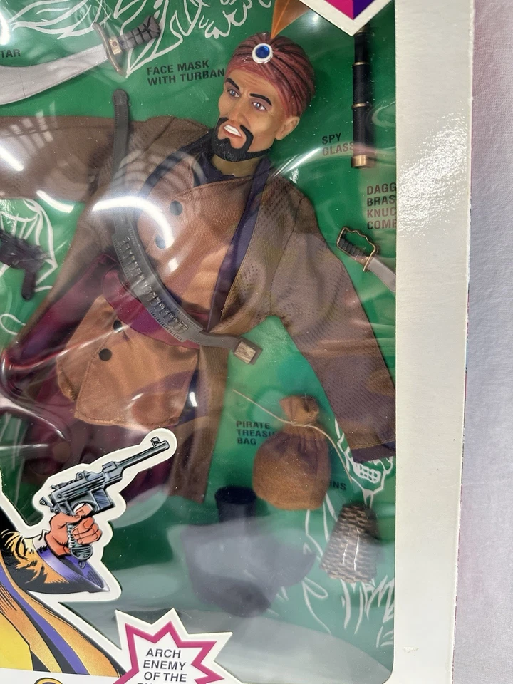 CAPTAIN ACTION 12" Playing Mantis Dr. Uniforme y equipo EVIL KABAI SINGH NUEVO EN CAJA Foto 2 de 4