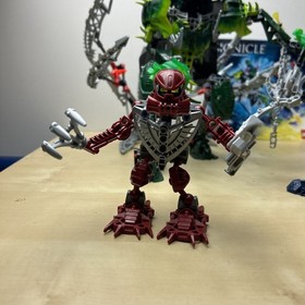 Lego Bionicle Karzahni (8940) Mostly Complete W/ Instructions No Box (Read)
