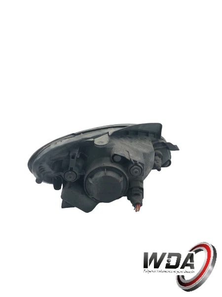 Optique gauche Hyundai GETZ GETZ 921011C505 - Photo 2/2