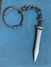 Roman Gladius Sword Silver Pewter Keyring With A Velveteen Gift Bag