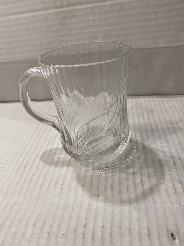 Canterbury Crocus Glass Coffee Mug Arcroroc Cups 3D France Vintage - Picture 4 of 8