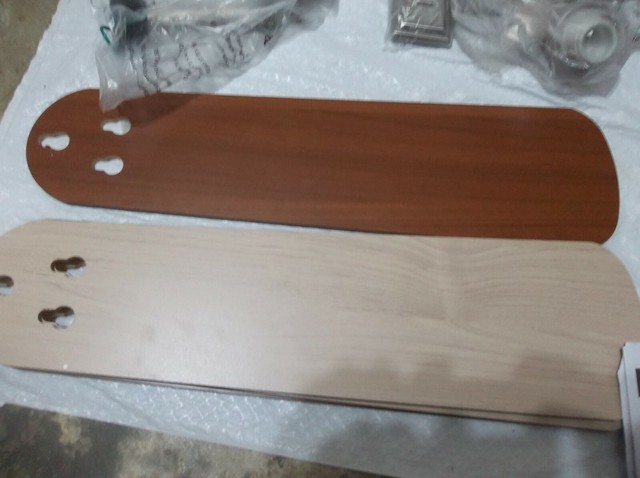 Hampton Bay Devron 52 Brushed Nickel Ceiling Fan With Light Kit