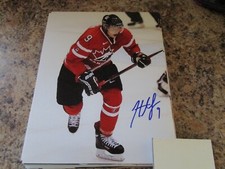 HUNTER SHINKARUK SIGNED 8X10 MATTE PHOTO TEAM CANADA MEDICINE HAT TIGERS (A)