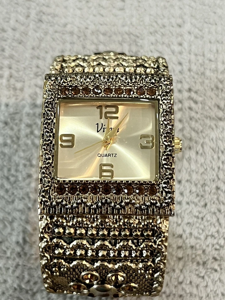 VTG  Vivani Women's Gold Tone Spring Loaded Open Cuff Quartz Watch Running  D2 - Image 2 of 4