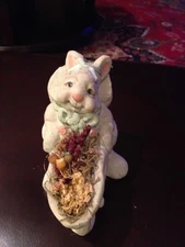 Dreamsicles Gathering Flowers 5320