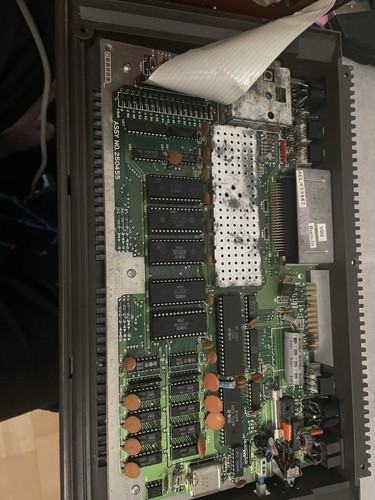 Ordinateur classique Commodore Plus 4 rien jauni malheureusement pas de photo - Photo 7/7