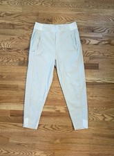 Athleta Women  s Joggers Gray Size 8 Zip Pockets On Each Side Pull Up Comfort