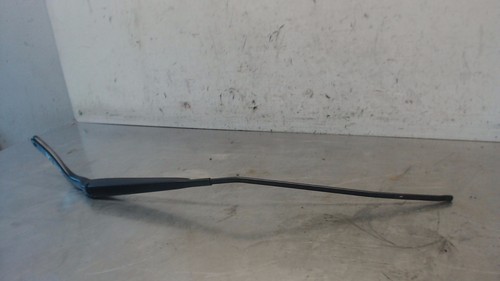 Scheibenwischerarm    R VW Tiguan 2.0 TDI DPF Bluemotion Technology 5N 2013-2014