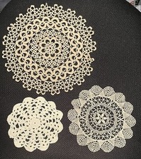 Handmade crochet doilies Lot Ecru ivory beige Table Plate Decor Old Excellent