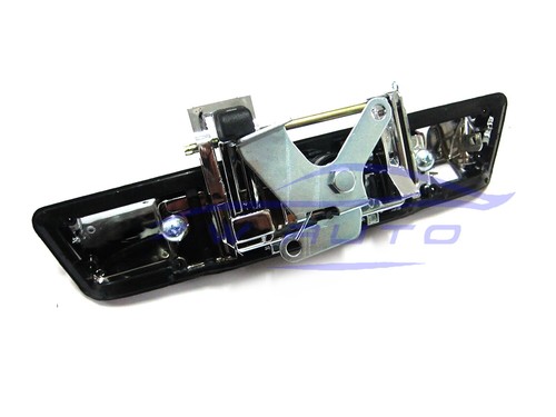 Chrome Tail Gate Tailgate Handle Camera Hole For Isuzu Dmax D-Max 2021 22 NO KEY - Picture 4 of 7