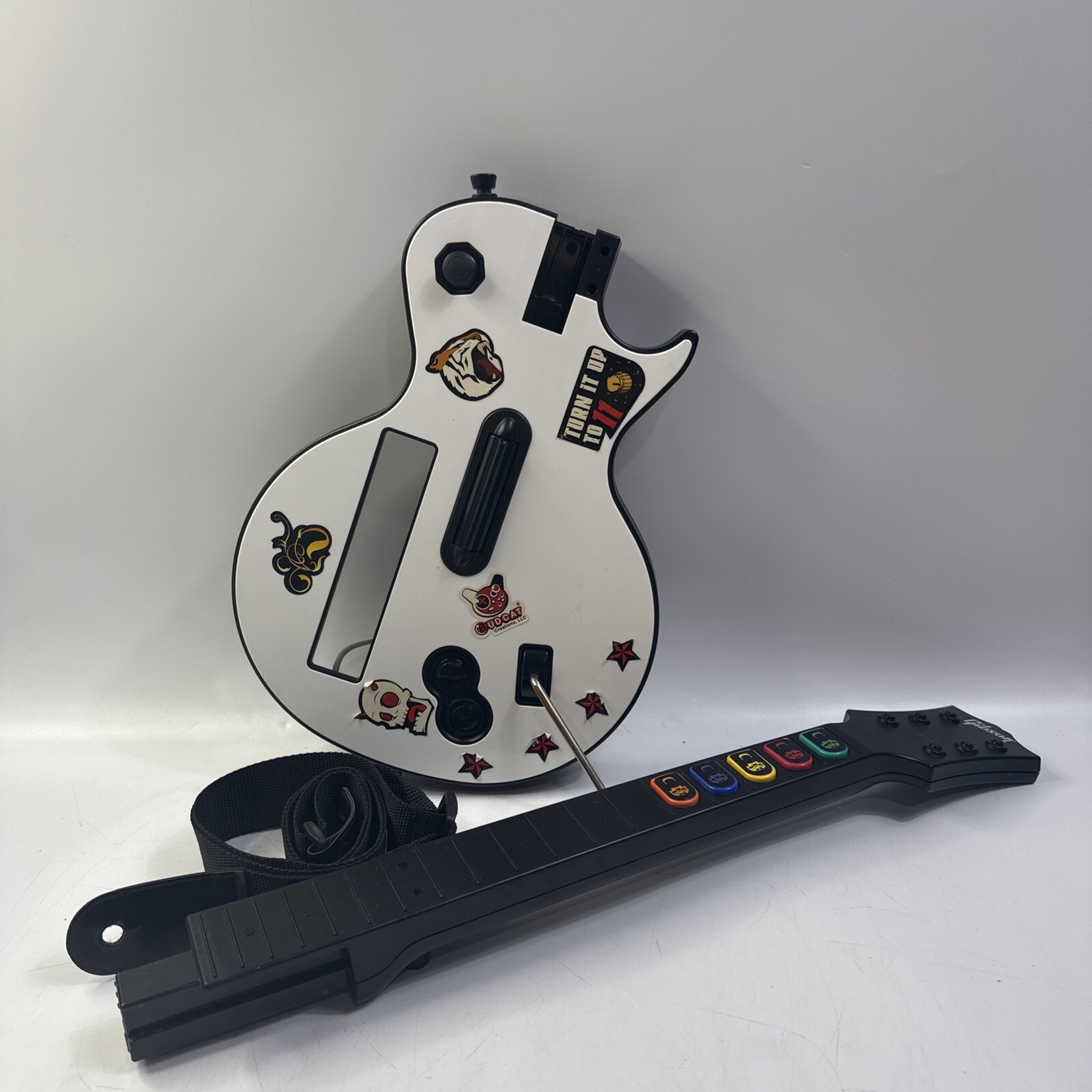 Nintendo Wii Guitar Hero Gibson Les Paul Guitar