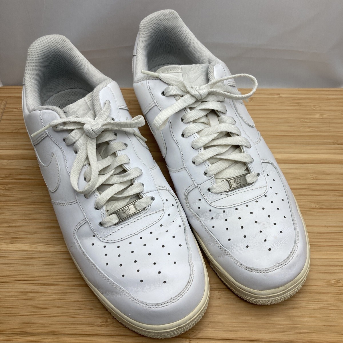 NIKE 315122-111 WHITE AIR FORCE 1 MENS SNEAKER SIZE US 8 Nike Mens Air Force 1 AF1 315122-111 White on White... | Depop main image 4
