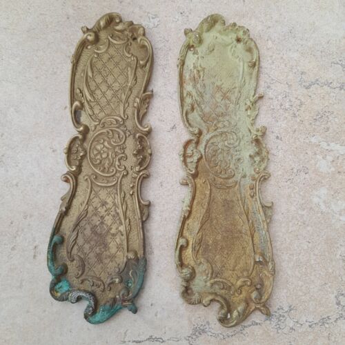 2 Vintage  Brass Door  Finger Plates  Architectural  Salvage - Afbeelding 1 van 14