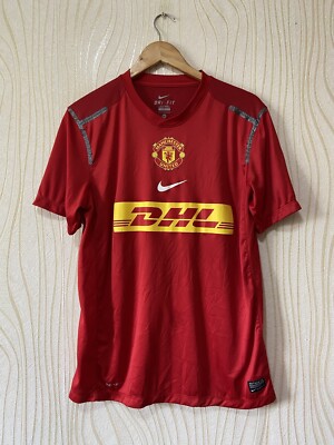 MANCHESTER UNITED 2013 2014 PRE MATCH TRAINING FOOTBALL SHIRT