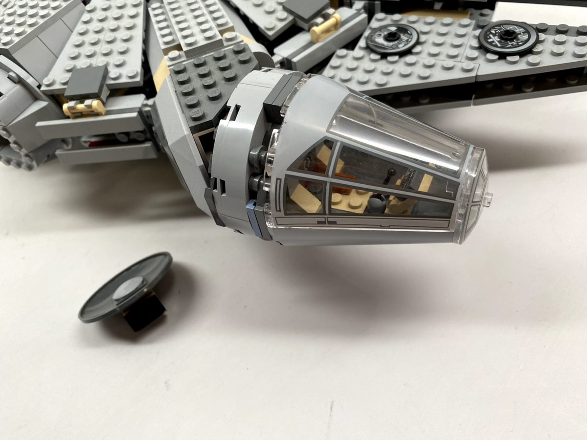 LEGO Star Wars Millennium Falcon 4504 | eBay