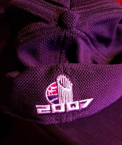 Boston Red Sox - 2007 World Series Champs - Official Clubhouse Cap - NWT - Picture 2 of 3