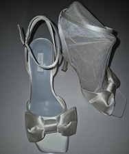 Nine West Ivory Satin Strappy Bow Ankle Strap High Heels Size 9