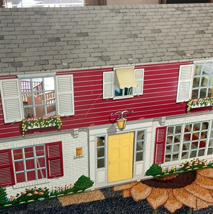 Vintage Marx Toys 2 story metal dollhouse with 16 pieces of furniture