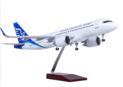 47CM 1:80 CHINA EXPRESS AIRBUS A320neo Airplane Landing Gear  Resin Plane Model