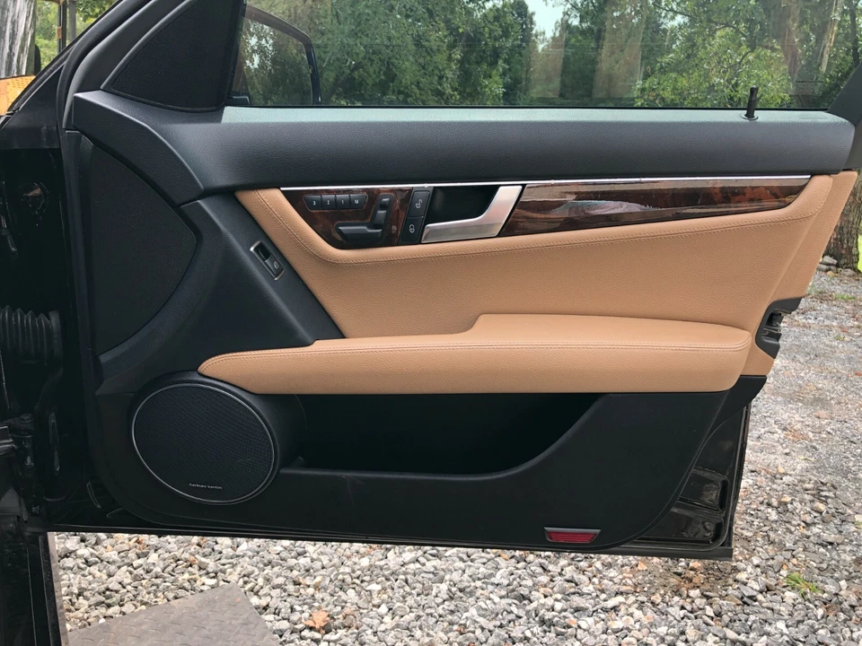 Mercedes-Benz W204 ИНТЕРОР ДВЕРИ ОТДЕЛКИ КАРТЫ ПАНЕЛИ 2013 2014 2015 CAPUCHINO / ЧЕРНЫЙ - Изображение 3 из 3