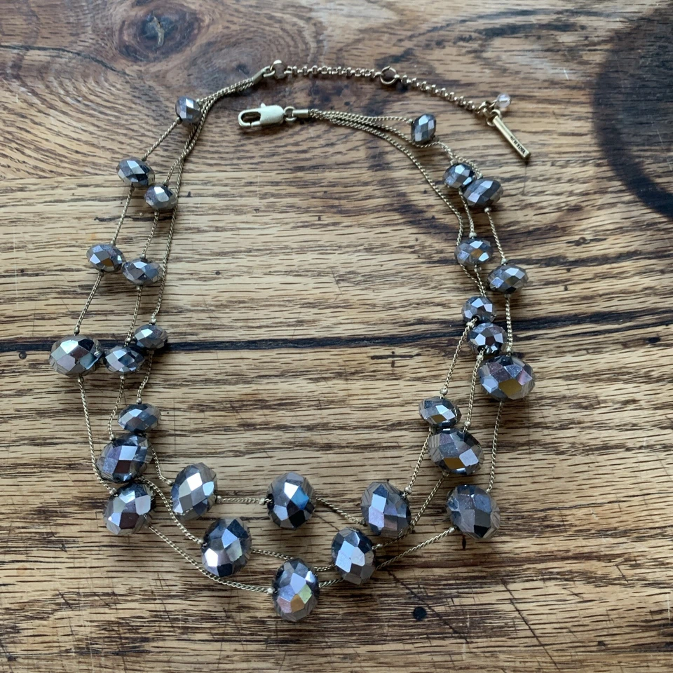 Kenneth Cole Triple Flotante Azulado Espejo Cuentas Facetadas Brillante Collar de Fiesta Foto 2 de 4