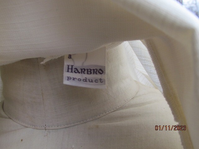 Picture 3 of 4