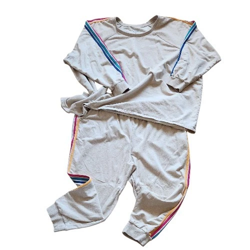 Torrid Active para mujer 2 piezas. Conjunto Capri Talla: 5XL Tops/4XL Bottom Foto 2 de 4