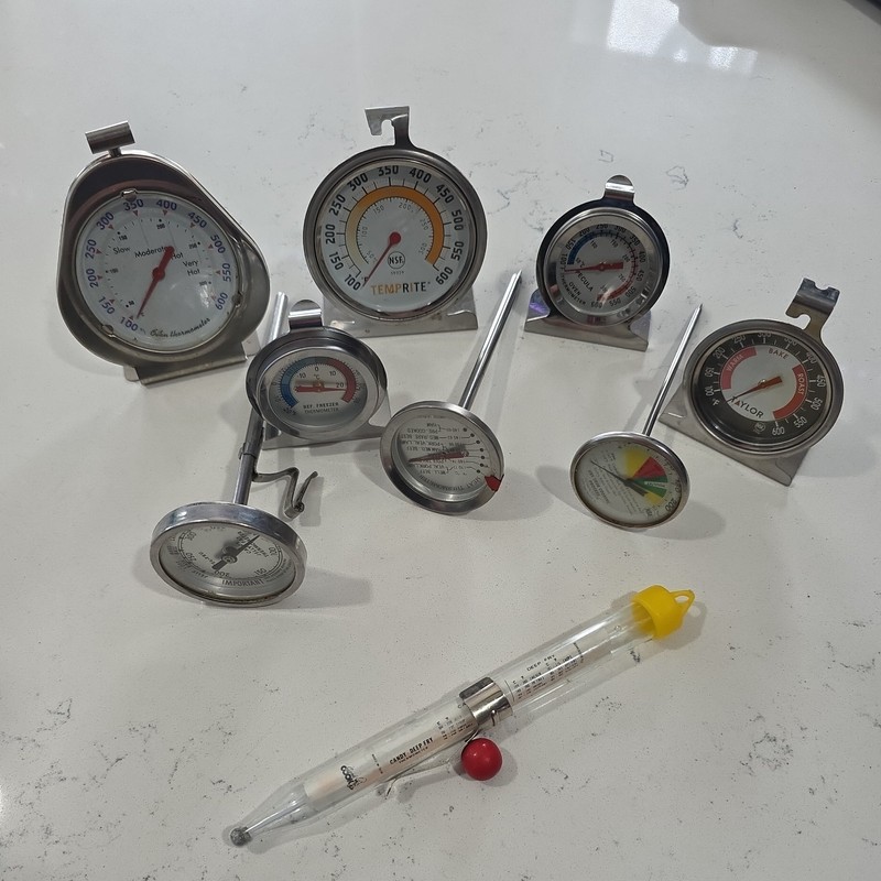 LOT OF 9 RESTAURANT THERMOMETERS - LISTED AS UNTESTED 