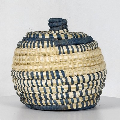 Threshold Woven Basket & Lid 6'' x 6'' Blue/Cream Handcrafted Rwanda w/Raffia NWT