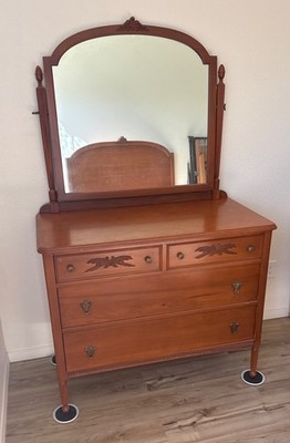 Antique Colonial Revival Bedroom Suite circa 1910