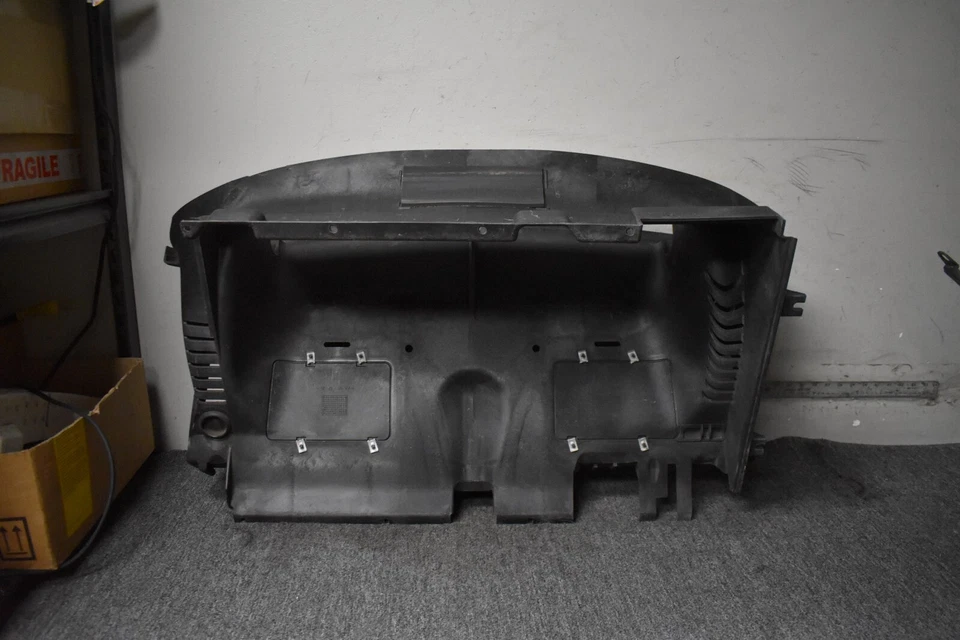 LIMPIADOR DE CAJA DE AIRE INFERIOR FERRARI CALIFORNIA FÁBRICA OEM Foto 4 de 4