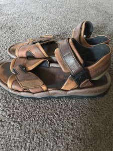 clarks air trek sandals
