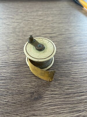 Altes Meterband Nähabroller Näherin