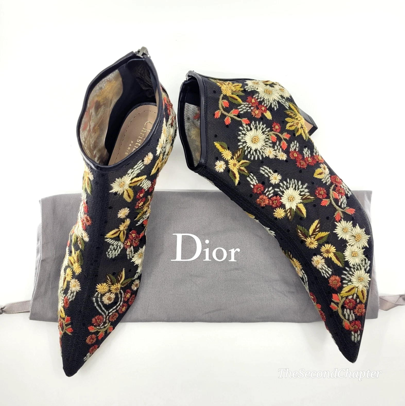 Christian DIOR Dioreve Pre Fall 2017 Floral Embroidered Boots 38.5 8.5 Black
