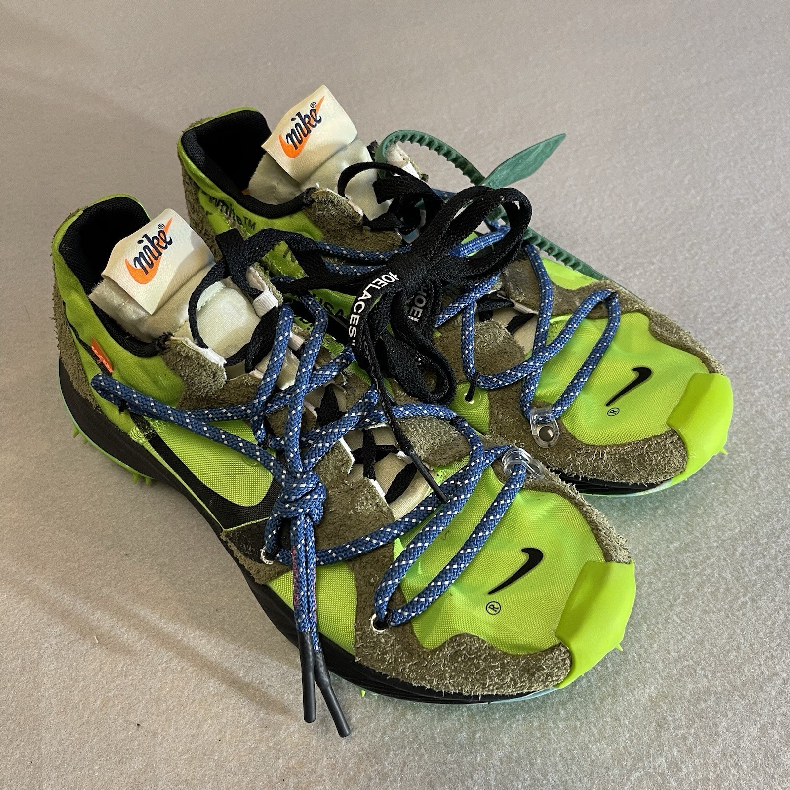 OFF WHITE X NIKE Taglia 7.5 Nike Off White x Air Zoom Terra Kiger 5 Atleta in corso ...