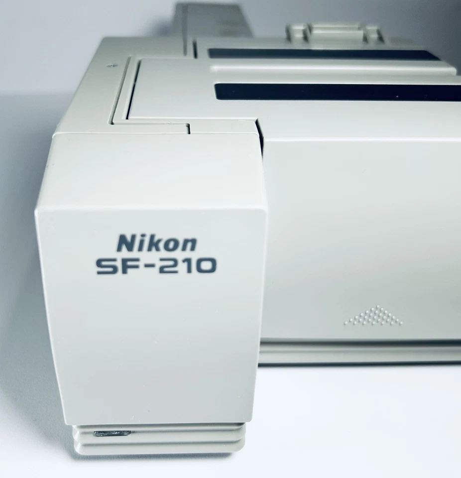 Nikon SF-210 Auto Slide Feeder for Super Coolscan 4000/5000 Scanner Read Details - Image 2 of 4