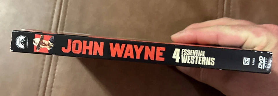 NEW John Wayne: 4 Essential Classic Western Movie Collection on DVD The Shootist Foto 3 de 4