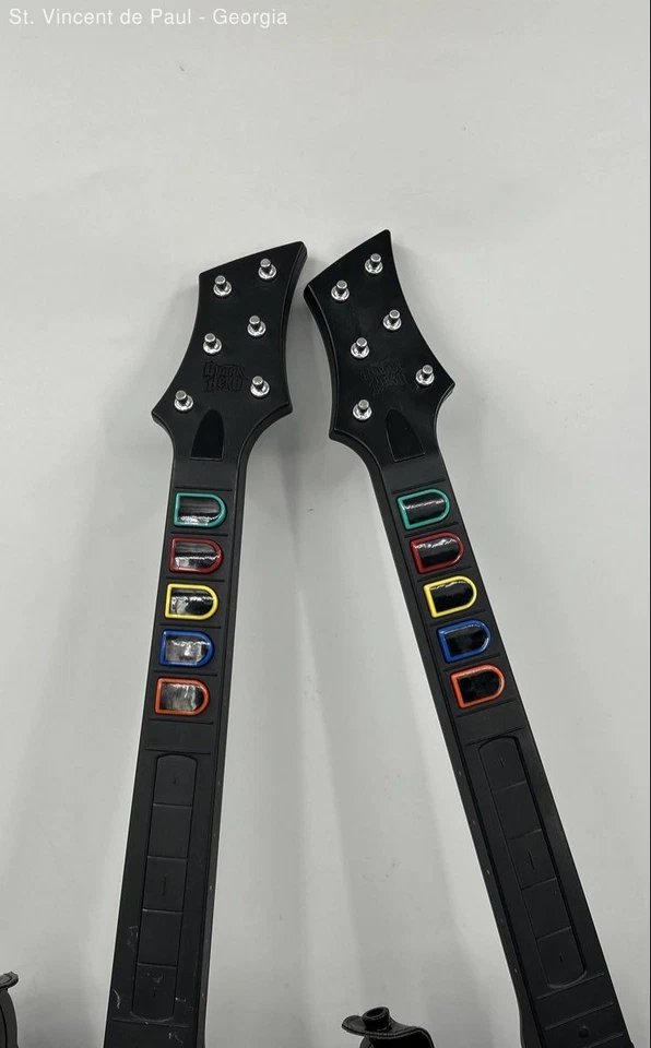 2 Red Guitar Hero 95893.805 Wireless PlayStation 2/3 PS2 PS3 NO DONGLE Untested - Image 2 of 4