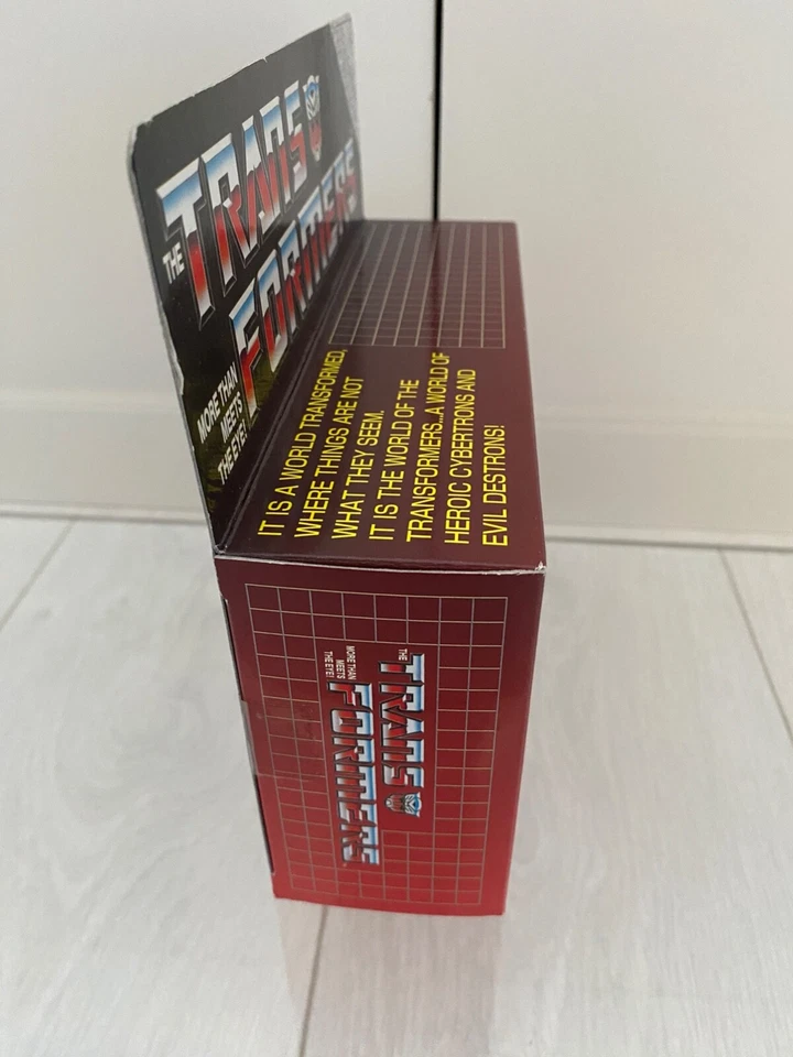 Transformers G1 2002 Silverstreak 08 MIB e-hobby takara - Image 4 of 4