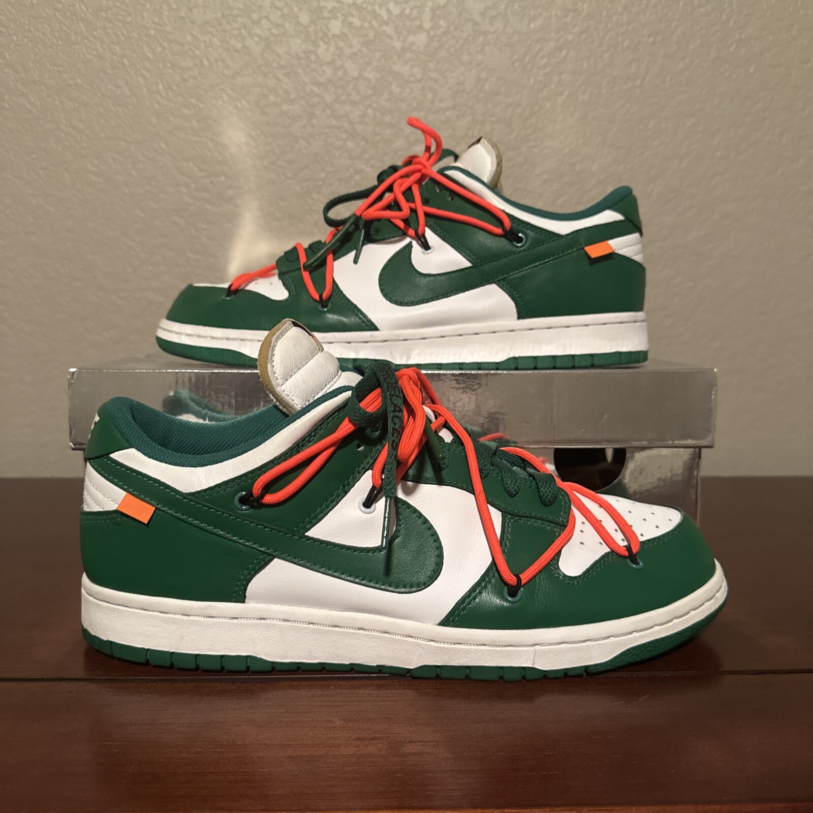 OFF WHITE X NIKE Taglia 10 5 Nike Dunk Low x BIANCO SPORCO verde pino 2019