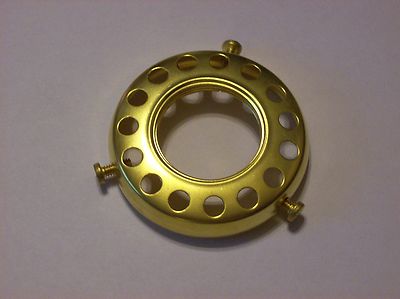 2 1/4'' FITTER BRASS SCREW-ON UNO TYPE SHADE HOLDER POLISHED & LACQUERED 10786JB